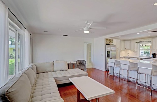 Lake Clarke Shores House | 3-BED / 2-BATH / HEATED POOL HOME IN WEST PALM BEACH
