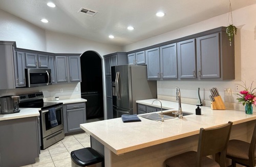 Deer Valley House | 3 bed & 2 bath home with pool, hot tub, & fire pit