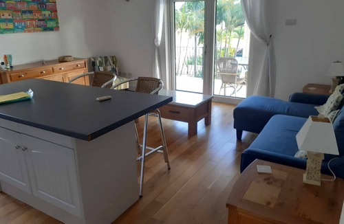 Durants House | 3 bed 3 bath villa on the west coast