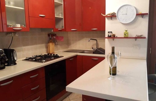 Pizzo Apartment | 3 bed apartment, 1 bathroom, Large Private Patio & Garden, Mountain views,
