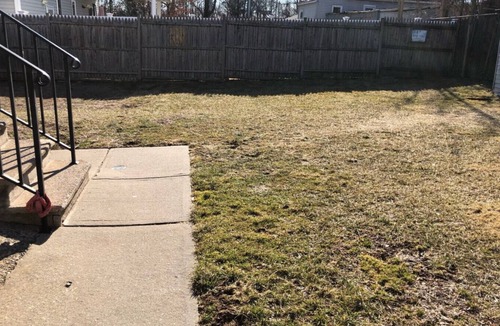 Perth Amboy Apartment | 3-bed house, parking, near NYC bus/train, MetLife Stadium FIFA World Cup 35 mins