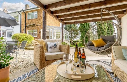Ashbourne House | 3 Bed in Ashbourne oc-e27970