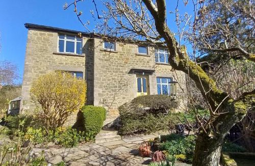 Baslow House | 3 Bed in Baslow oc-h27288