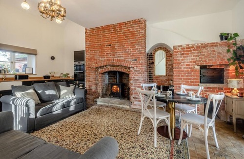 Aldborough House | 3 Bed in Bessingham (oc-b28837)