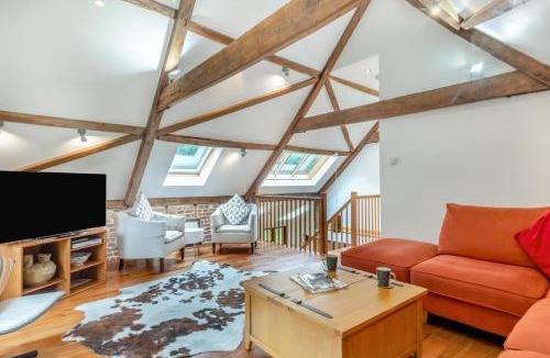Hethel House | 3 Bed in Ketteringham oc-1878