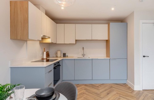 Shanklin Cottage | 3 Bed in Shanklin (oc-w33402)