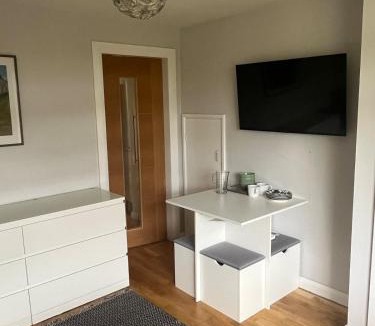 South Queensferry House | 3 bed self contained part house in Queensferry, Edinburgh
