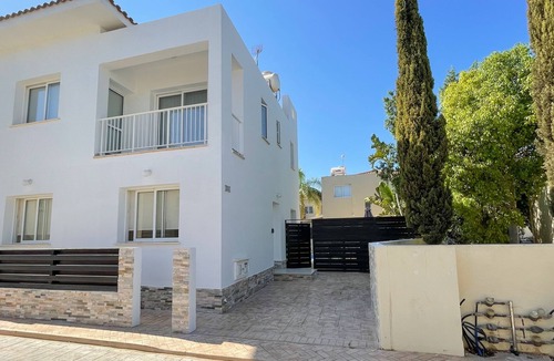 Protaras Villa | 3 Bed Villa, private pool with slide, great location, sea across rd, near beach