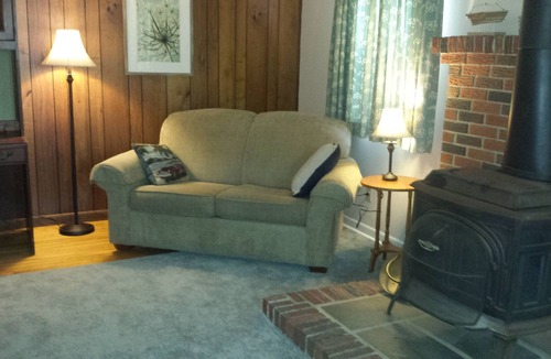 Ventnor City House | 3 bedroom 2 bath - first floor - Great in the offseason!