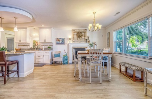 Anona House | 3 Bedroom/3.5 Bath Single Family Home With Saltwater Pool