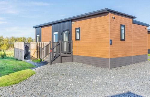 Hambleton Ski Chalet | 3 bedroom accommodation in Poulton-Le-Fylde