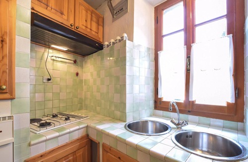 Molazzana Apartment | 3 bedroom accommodation in Sassi Molazzana