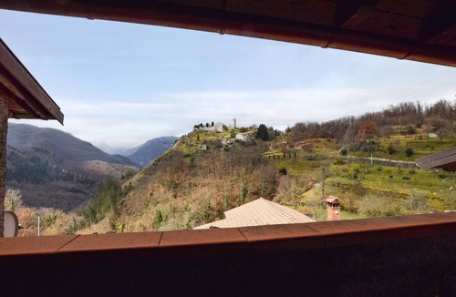 Molazzana Apartment | 3 bedroom accommodation in Sassi Molazzana