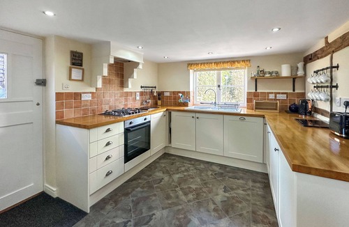 Cadnam Cottage | 3 bedroom accommodation in Cadnam, near Southampton