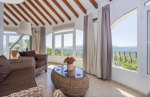 Benitachell House | 3 bedroom accommodation in Benitachell