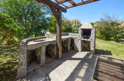 Canale-di-Verde House | 3 bedroom accommodation in Linguizetta