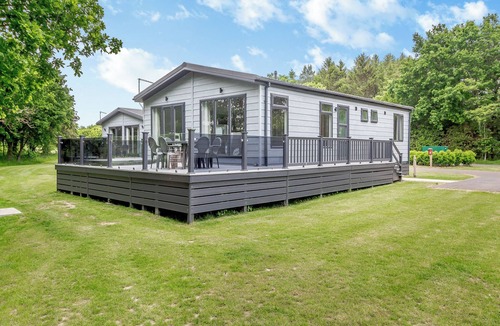Earls Colne Ski Chalet | 3 bedroom accommodation in Earls Colne, Colchester