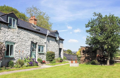 Llanfyllin Cottage | 3 bedroom accommodation in Llanfyllin