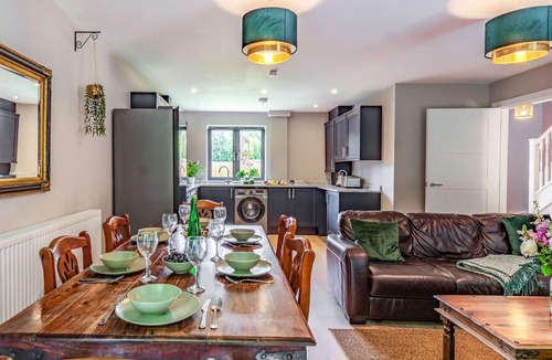 Peacehaven Cottage | 3 bedroom accommodation in Peacehaven