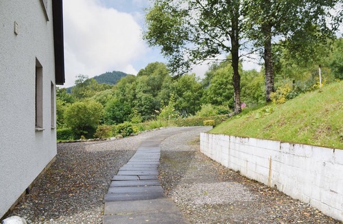 Strathblane Cottage | 3 bedroom accommodation in Brig O&rsquo;Turk, near Callender