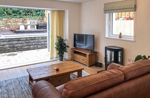 Whitchurch Cottage | 3 bedroom accommodation in Whitchurch