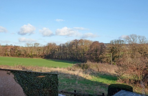 Cullompton Cottage | 3 bedroom accommodation in Kentisbeare, near Cullompton