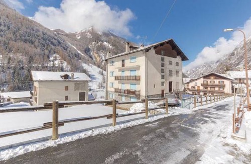 Epinel Apartment | 3 bedroom accommodation in Cogne AO
