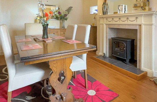 Colsterworth Cottage | 3 bedroom accommodation in Colsterworth, near Grantham