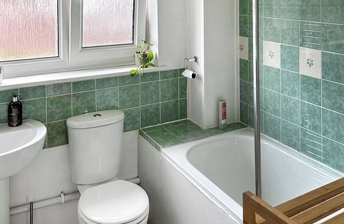 Uckfield Cottage | 3 bedroom accommodation in Uckfield