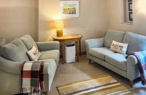 Holt Cottage | 3 bedroom accommodation in Blakeney