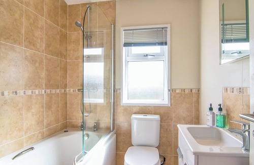 Carnmenellis Ski Chalet | 3 bedroom accommodation in Carnmenellis, Nr Falmouth