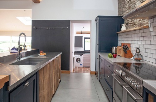 Saltash Cottage | 3 bedroom accommodation in Blunts, near Saltash