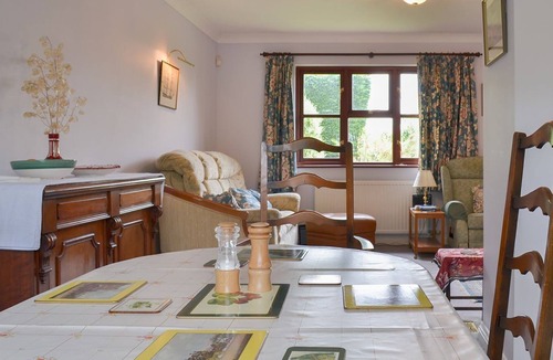 Westbury Cottage | 3 bedroom accommodation in Bratton, near Westbury