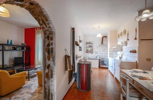 Maissana Apartment | 3 bedroom accommodation in Maissana