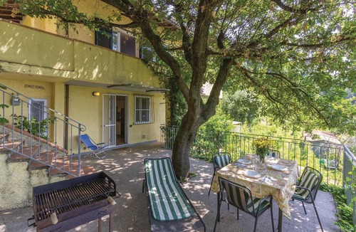 Massa House | 3 bedroom accommodation in Massa -MS-