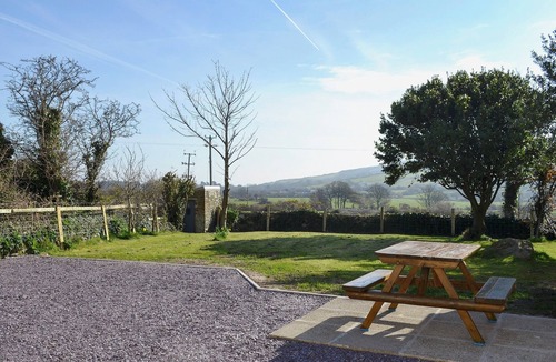 Amlwch Cottage | 3 bedroom accommodation in Llaneilian, near Amlwch