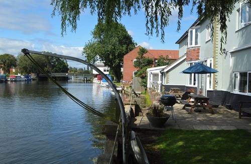 Beccles Cottage | 3 bedroom accommodation in Beccles