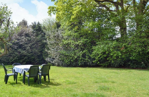 Liphook Cottage | 3 bedroom accommodation in Passfield Common, near Liphook