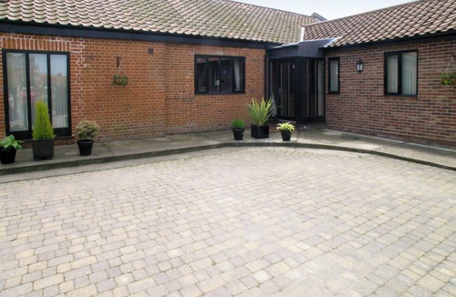 Martham Cottage | 3 bedroom accommodation in Martham