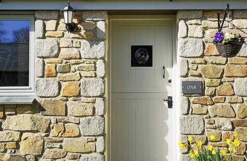 Redruth Cottage | 3 bedroom accommodation in Mawla, near Porthtowan
