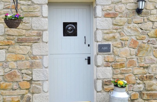 Redruth Cottage | 3 bedroom accommodation in Mawla, near Porthtowan