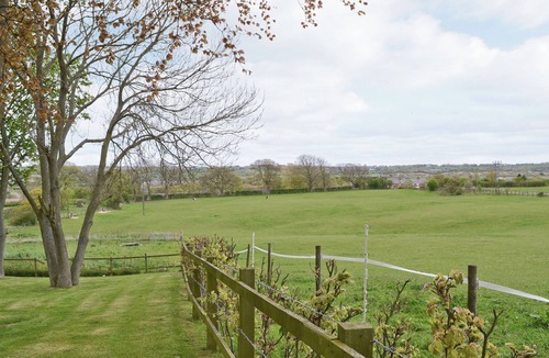 Stanley Cottage | 3 bedroom accommodation in Tantobie, Stanley