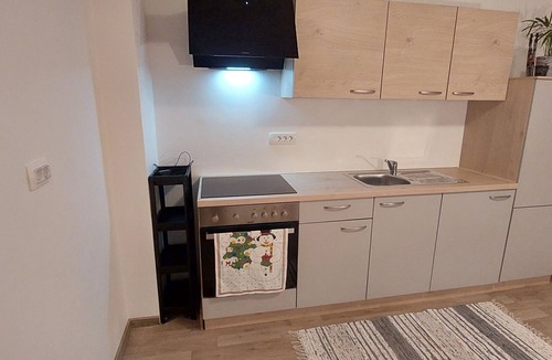 Bezigrad District Apartment | 3-bedroom apartment in Ljubljana with WiFi,parking space,free bikes rentals