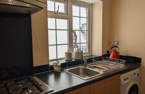 Deal Apartment | 3 Bedroom Apartment in a perfect location in Deal !