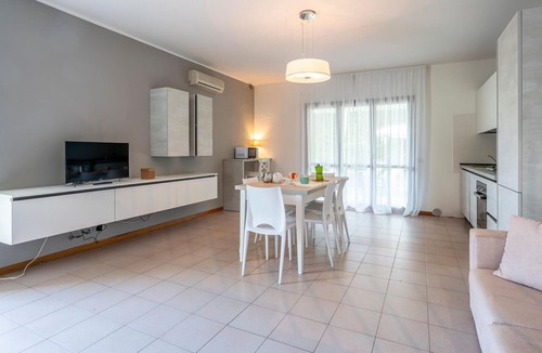 Isola Albarella House | 3 bedroom awesome home in Albarella RO