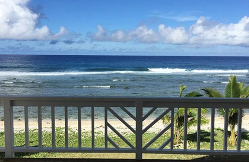 Matavera House | 3 Bedroom Beachfront House