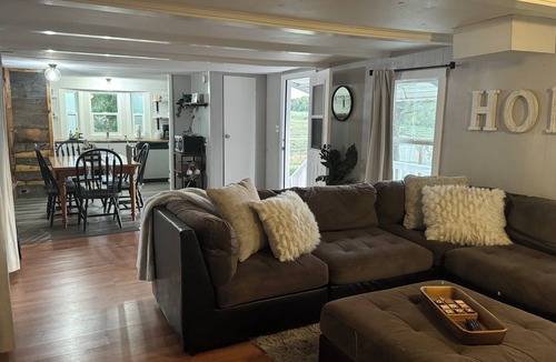 Durango House | 3 bedroom charming home with WiFi located 5 miles to downtown.