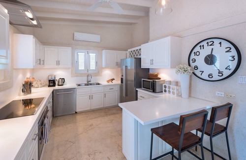 Speightstown Villa | 3 Bedroom Chic Beach House at Little Good Harbour