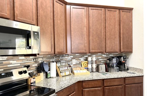 South Mountain House | 3-bedroom Comfortable Designer Home