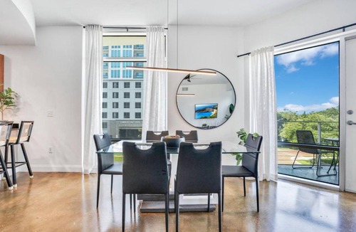 South Eola Apartment | 3 bedroom Corner Suite